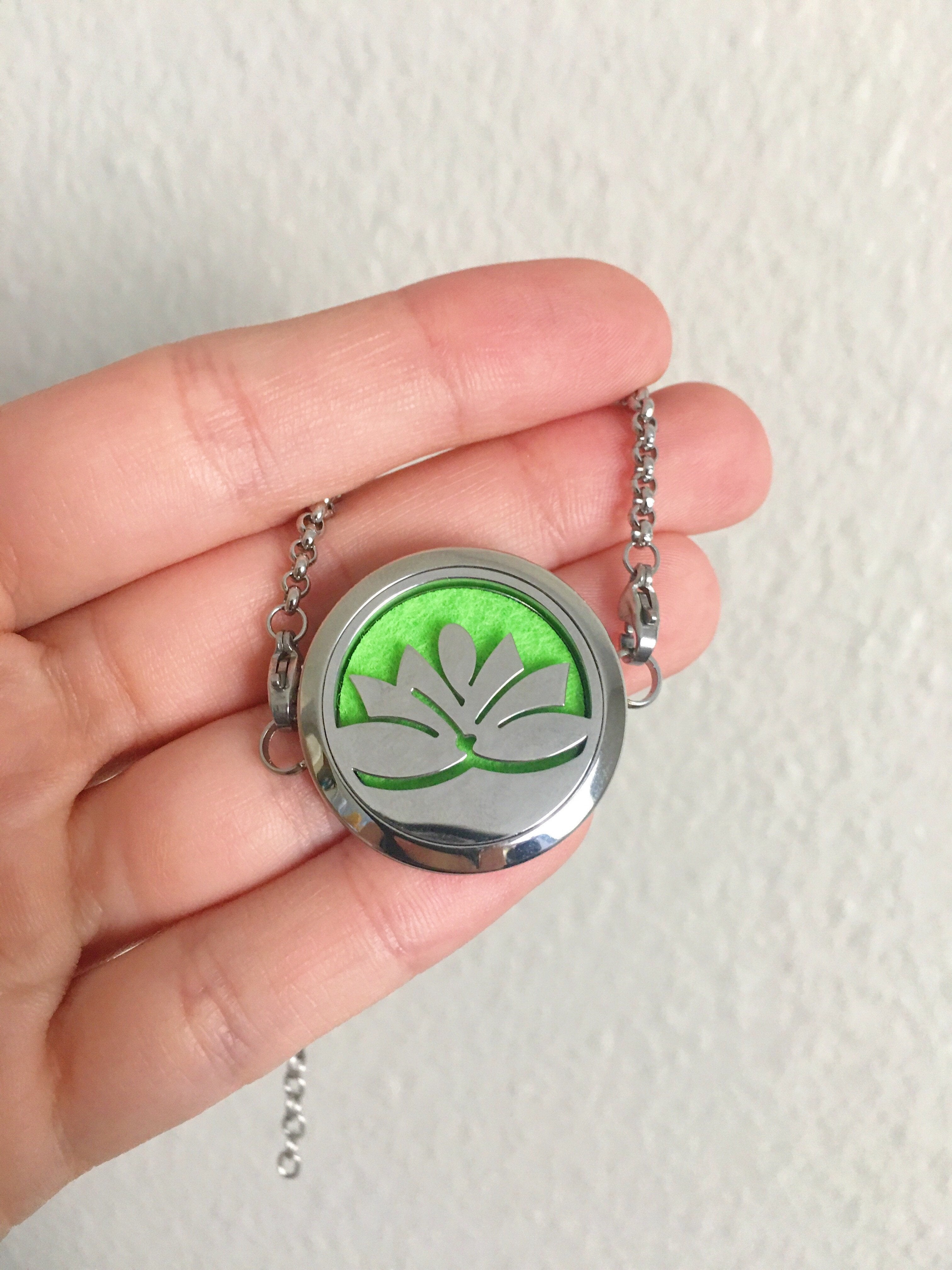 NEW Stainless Steel Lotus Flower Essential Oil Bracelet