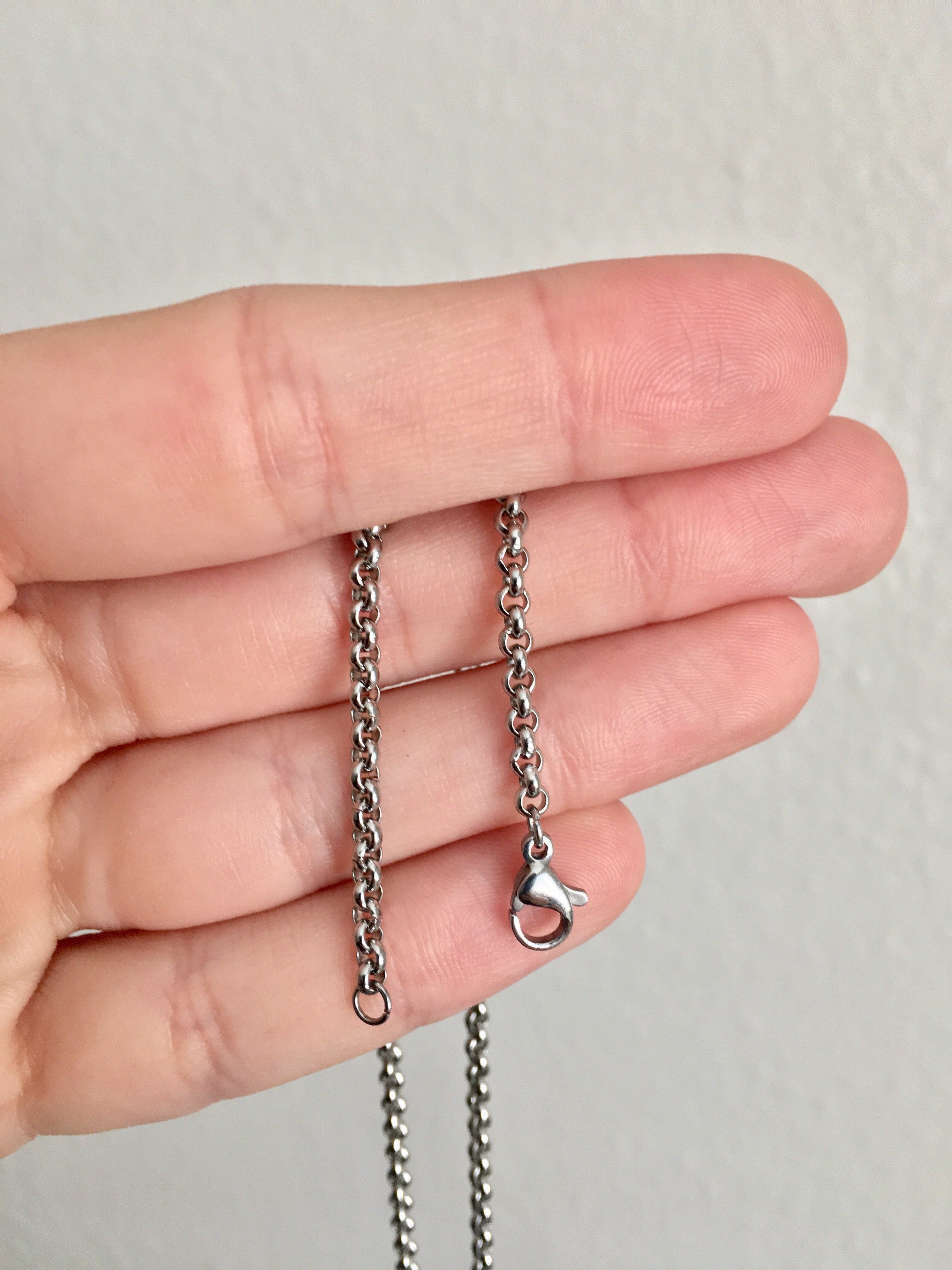 Premium 22" Stainless Steel Link Chain